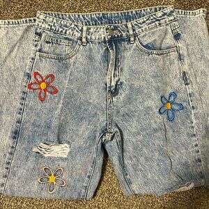 Retro Acid Wash Floral Embroidered Women’s Jeans